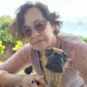 Meet your Posher, Simone